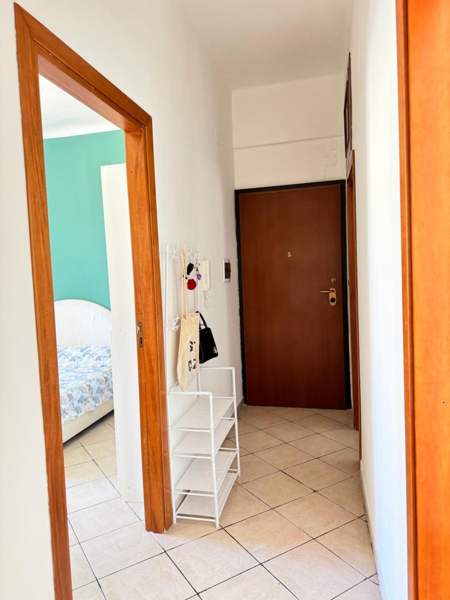 Una Stanza Nel Bunker Hotel Génova Exterior foto